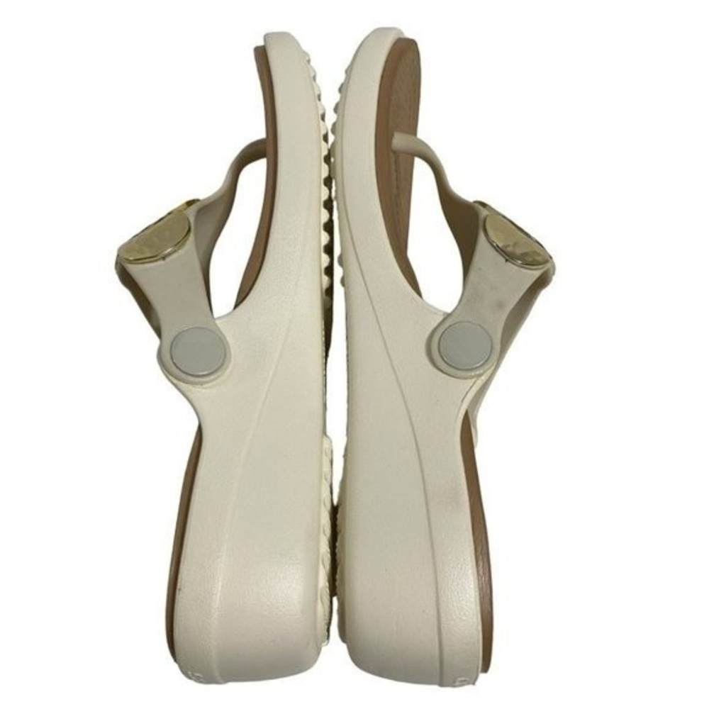 CROCS Women's Flip flops 
with Gold and Cream Accents sz. 6 - Picture 5 of 5